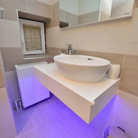 Apartment In Zadar Riviera 8126 Sukosan
